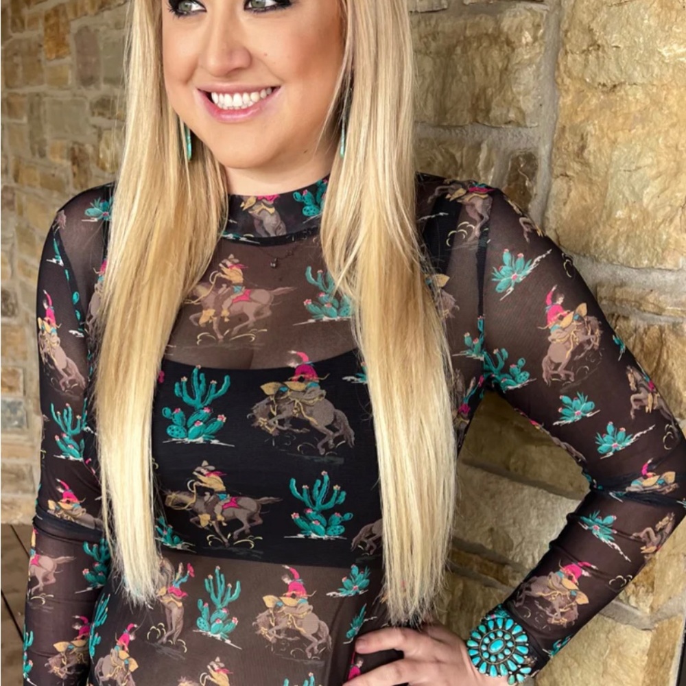 All sizes available in Sterling Kreek western mesh top